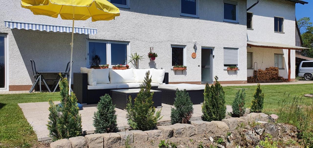 Moderne Ferienwohnung Mit Eigenem Garten Und Traumhaften Blick Wilhelmsthal Екстериор снимка